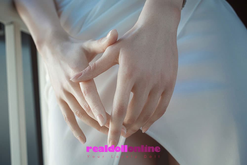 Replacing Doll’s Fingernails